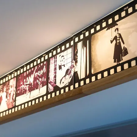 招待所 Stefanies-cafe-pension-kultur 3*